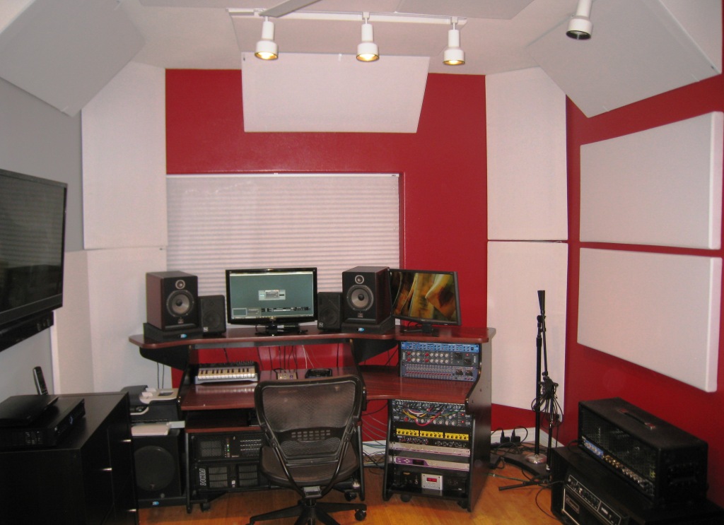 Mike Plas Studio 3 GIK Acoustics